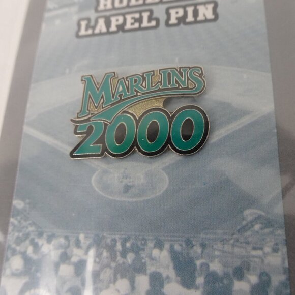 4 FLORIDA MARLINS /MIAMI MARLINS Lapel Pins 1997 2000 2001 - Picture 7 of 11